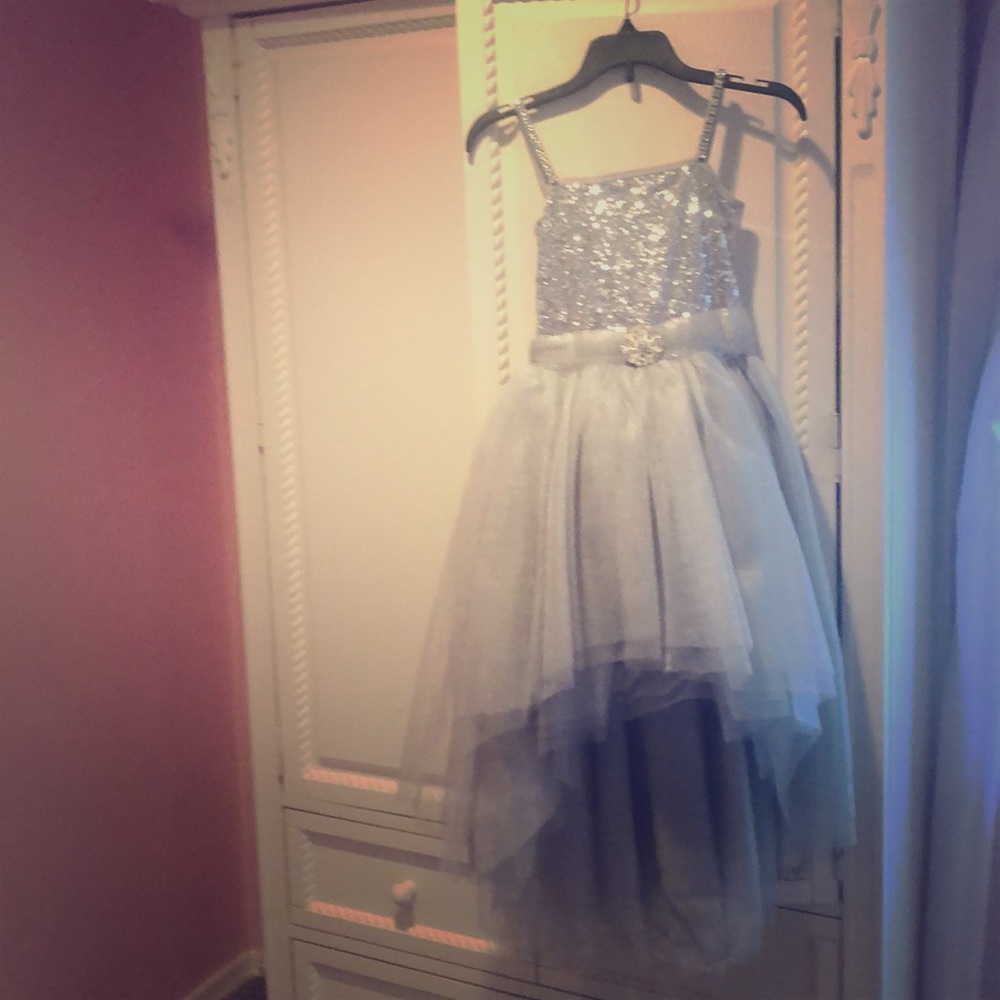 Unique Girls Dress